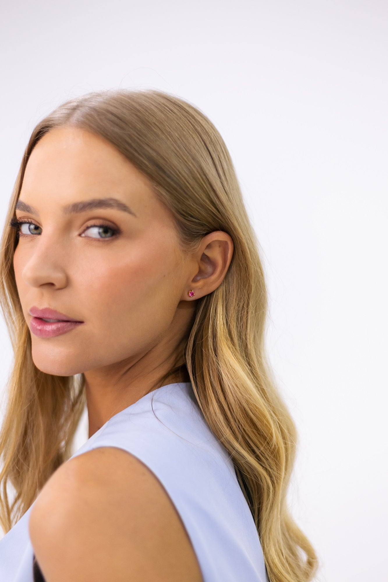 BRINCO SOLITÁRIO OURO 18K E TURMALINA ROSA Marine Joias