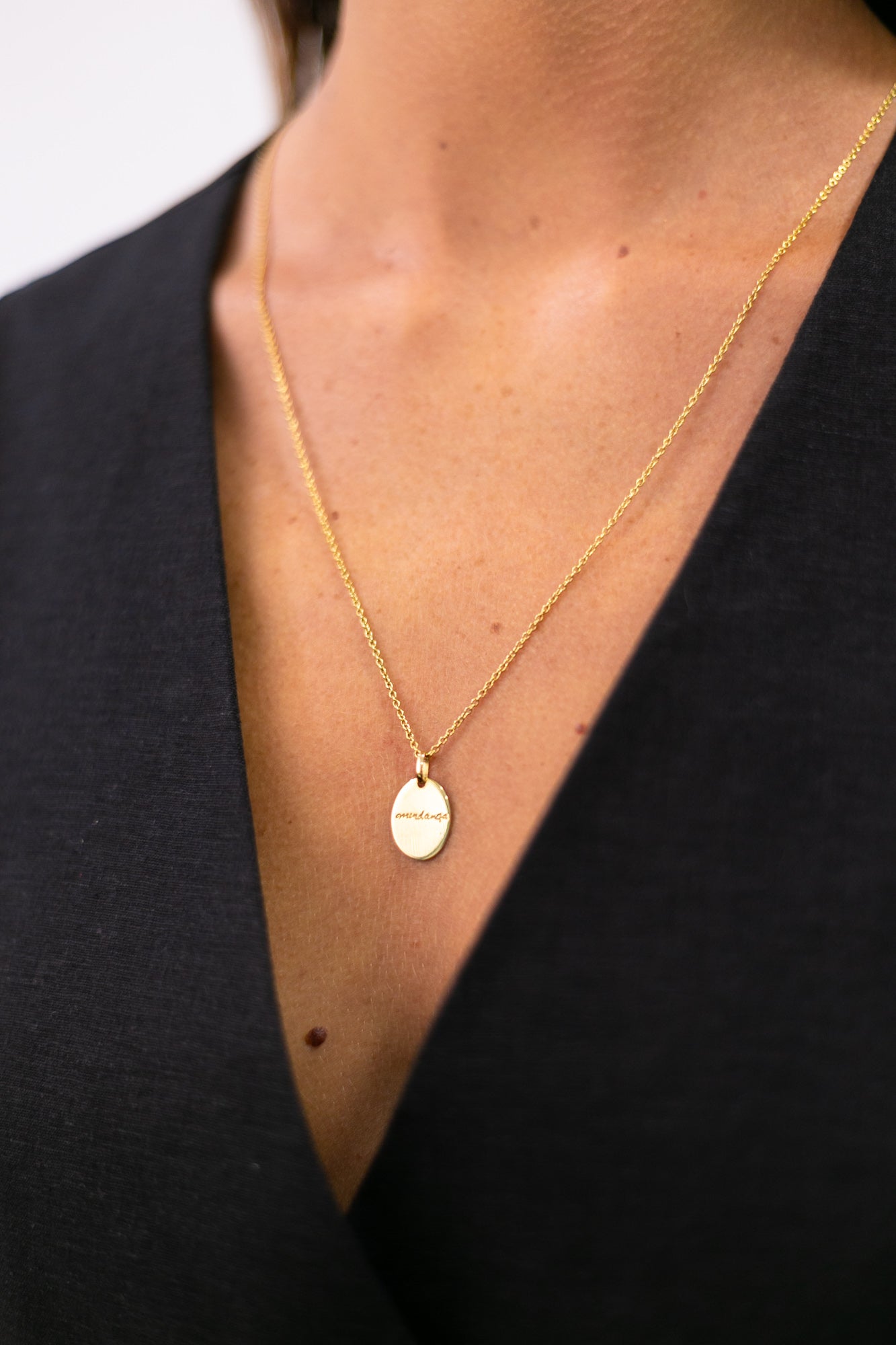 PINGENTE MEDALHA DIGITAL - OURO 18k