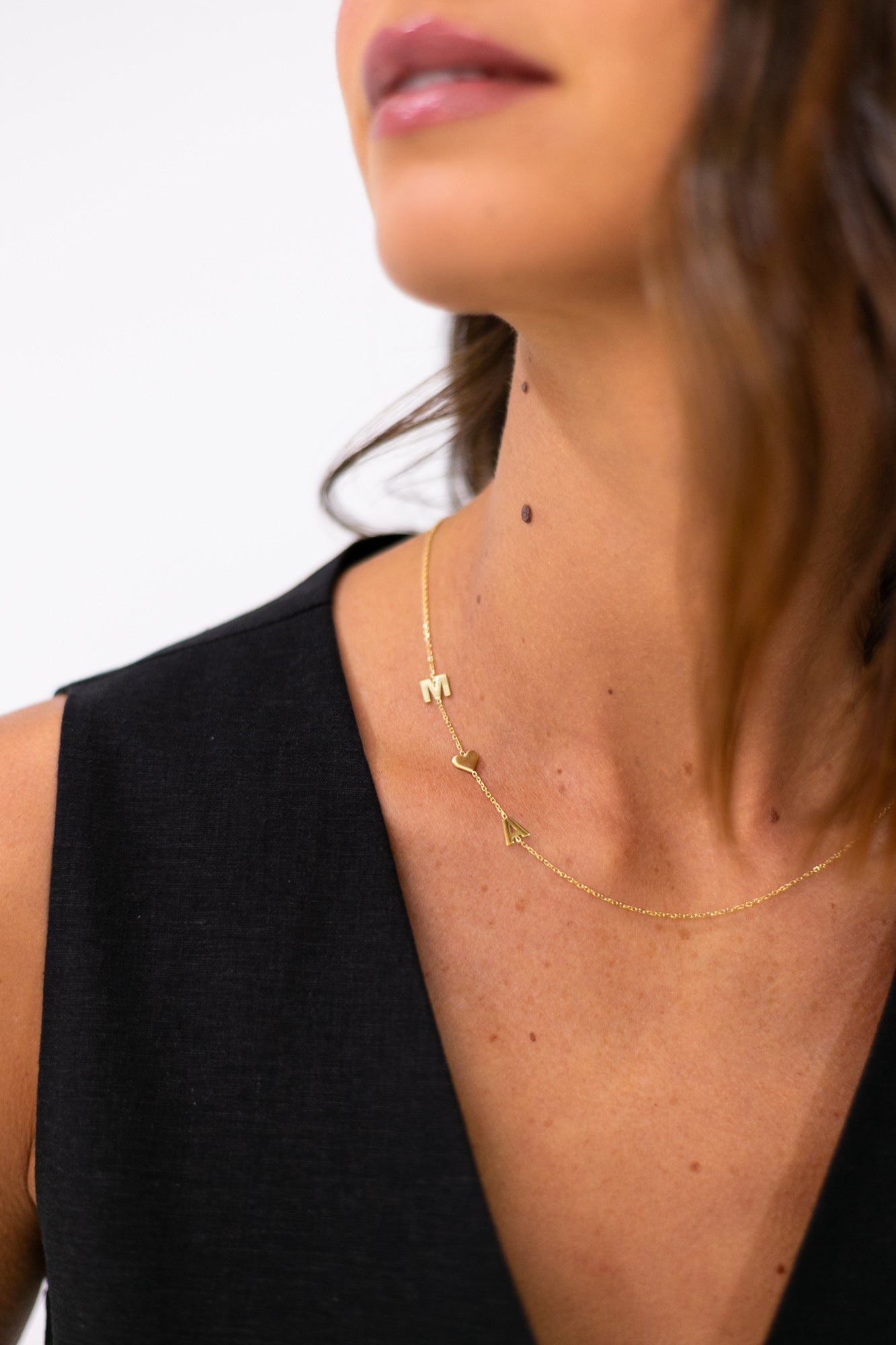 COLAR 3 LETRAS OU SÍMBOLOS – OURO 18K