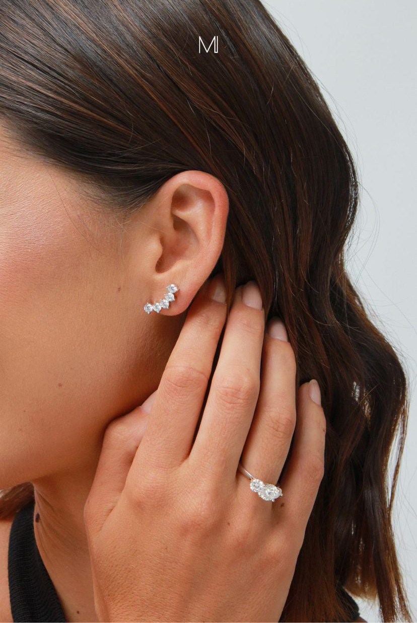 BRINCO EAR CUFF - OURO 18k E DIAMANTES