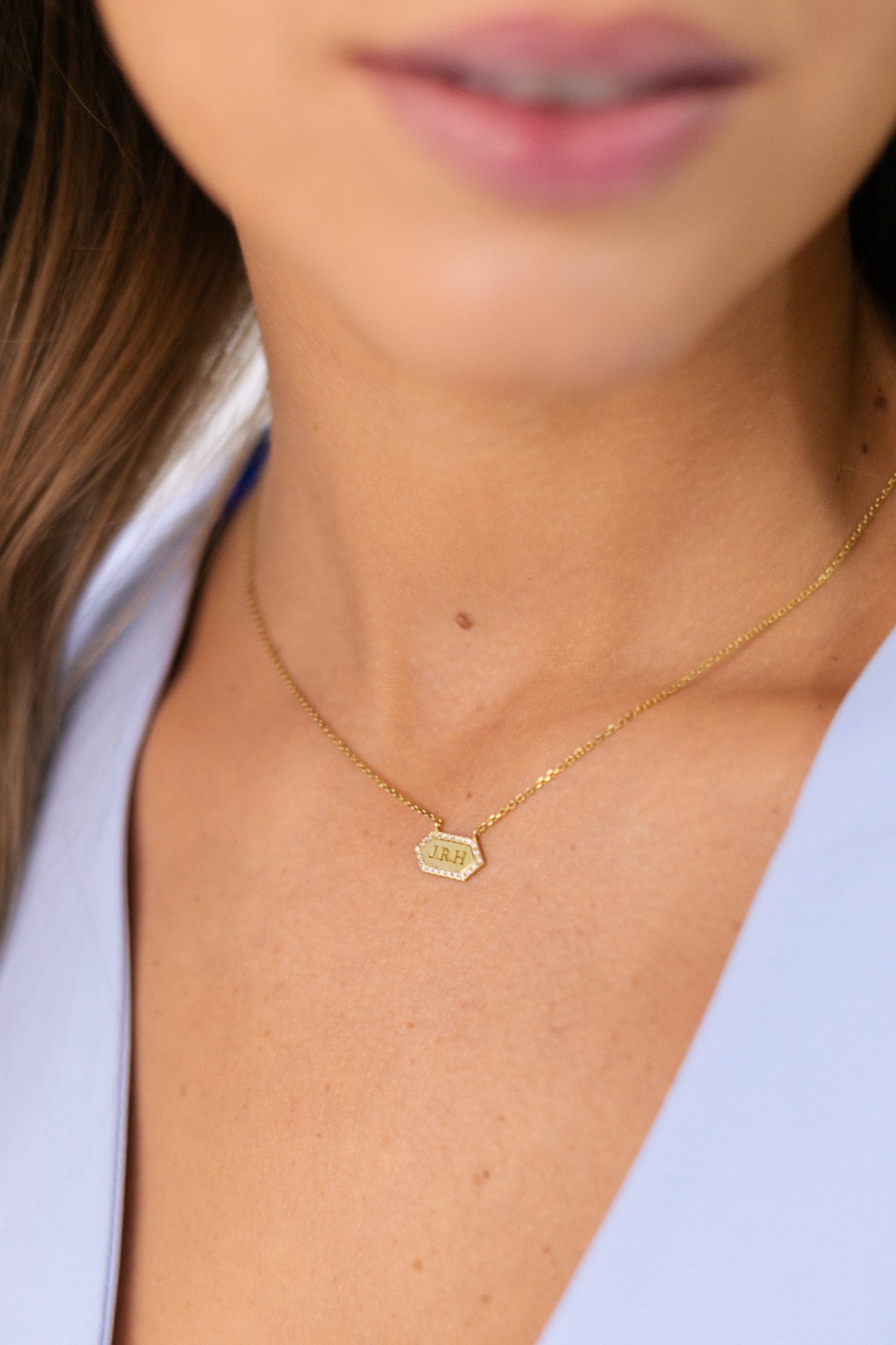 COLAR TAG – OURO 18K E DIAMANTES Marine Joias