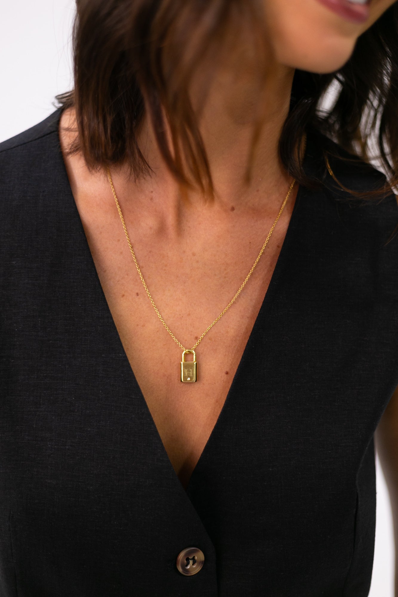 PINGENTE RELICÁRIO CADEADO – OURO 18K E DIAMANTE