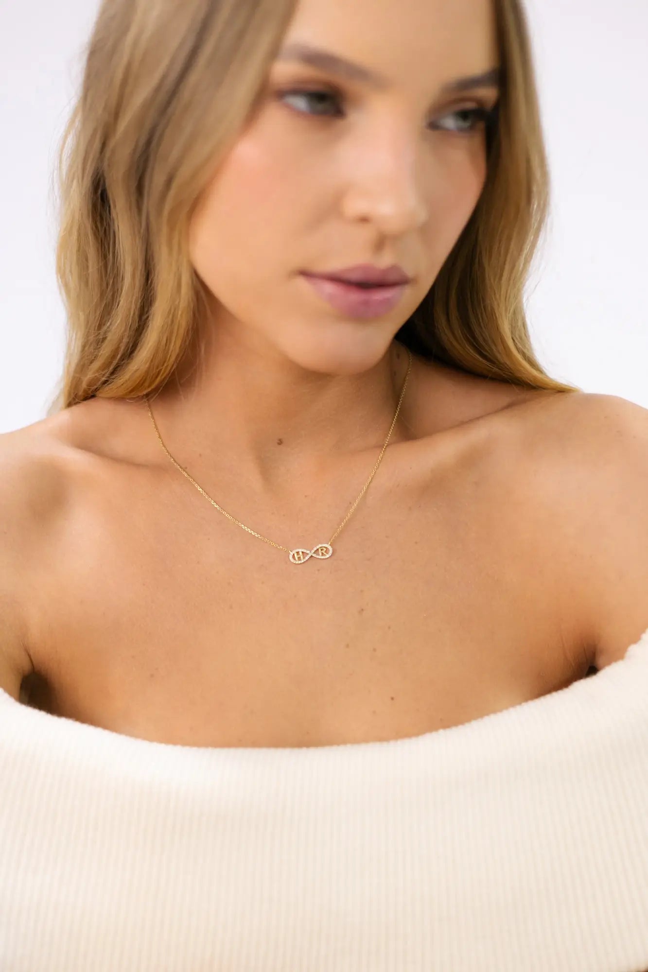 Pulseira infinito – Ouro 18k e diamantes