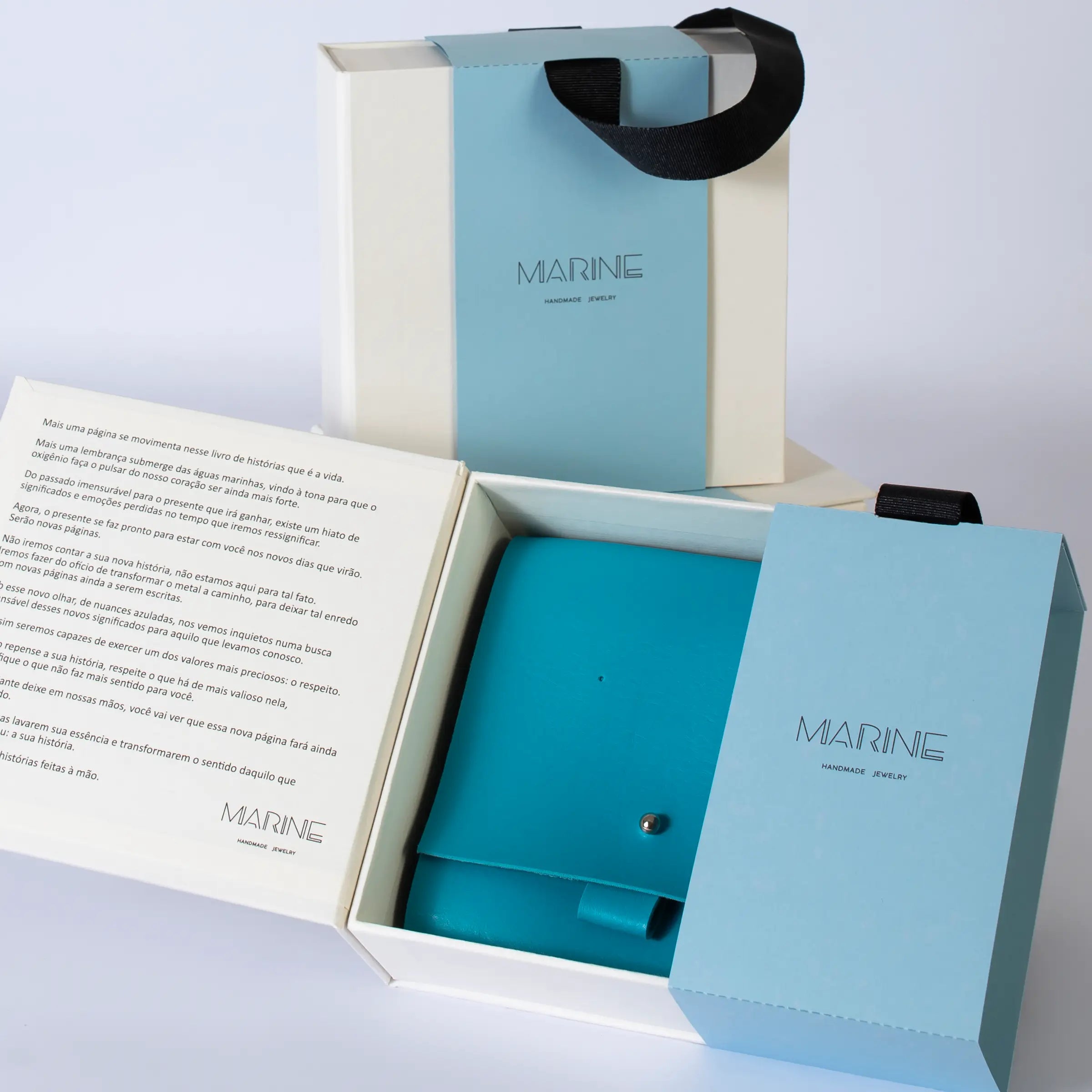 Anel Inicial personalizada – Prata 925 e safiras