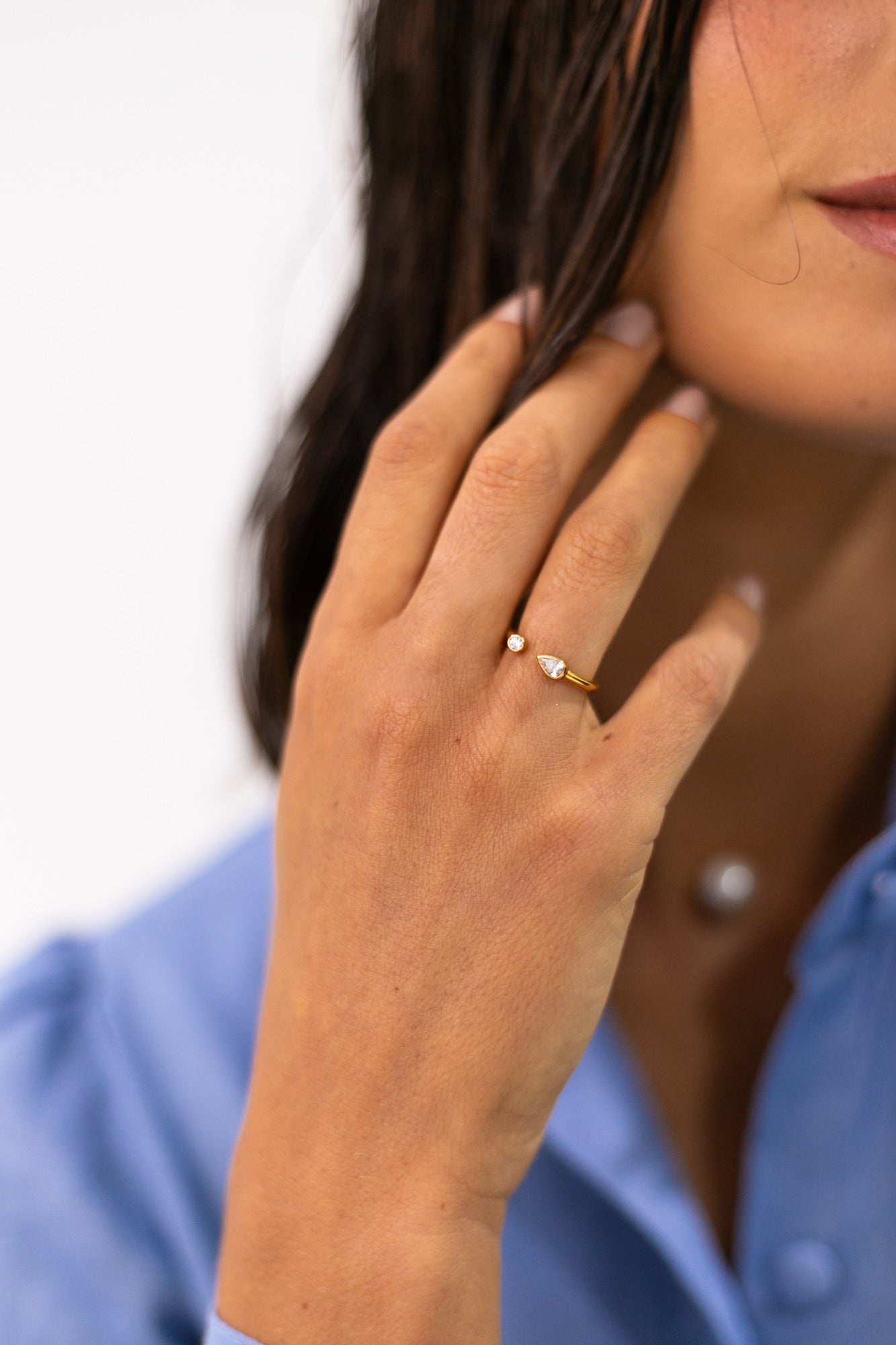 ANEL FLUTUANTE GOTA - OURO 18K