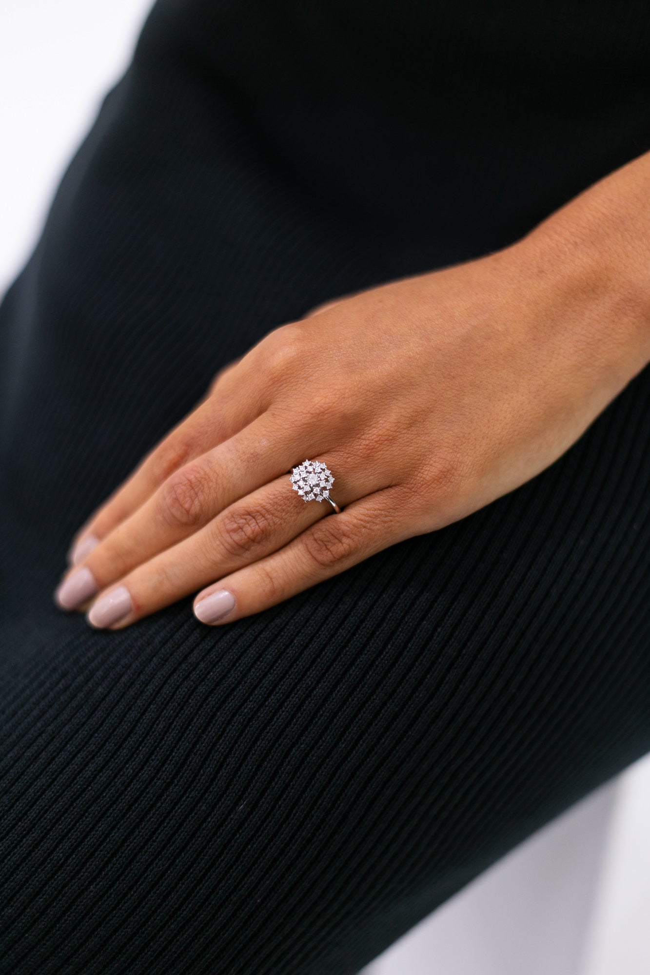 ANEL BUQUET M - OURO 18k E DIAMANTES