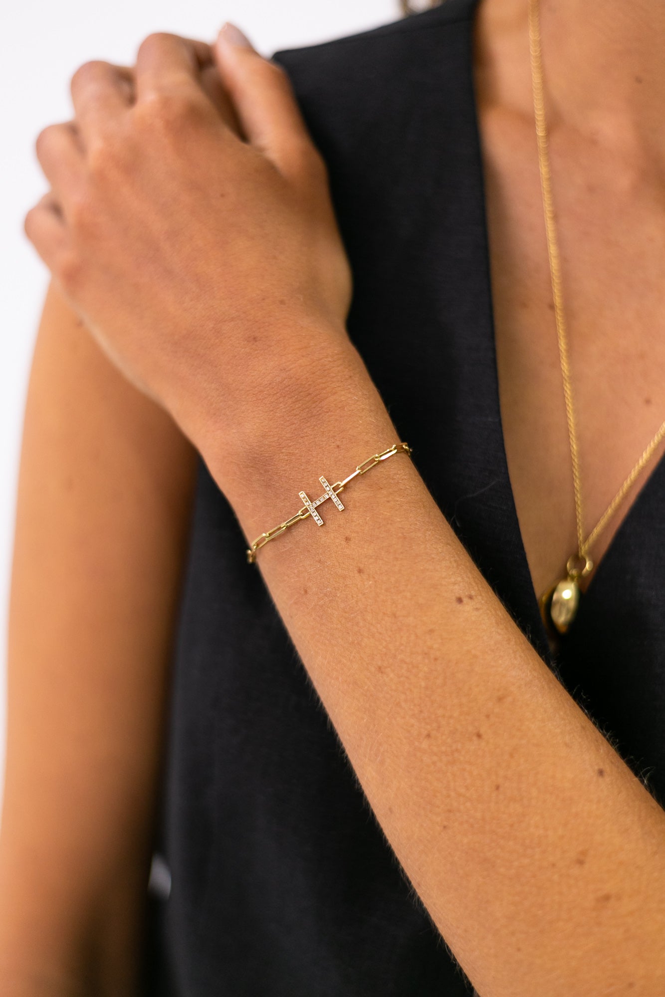 PULSEIRA INICIAL ELO LONGO - OURO 18K E DIAMANTES