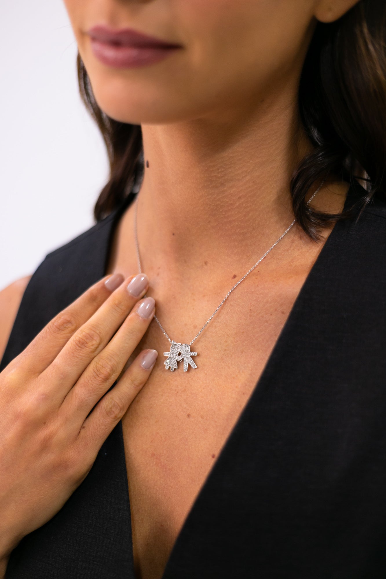 PINGENTE MENINO- OURO 18k E DIAMANTES