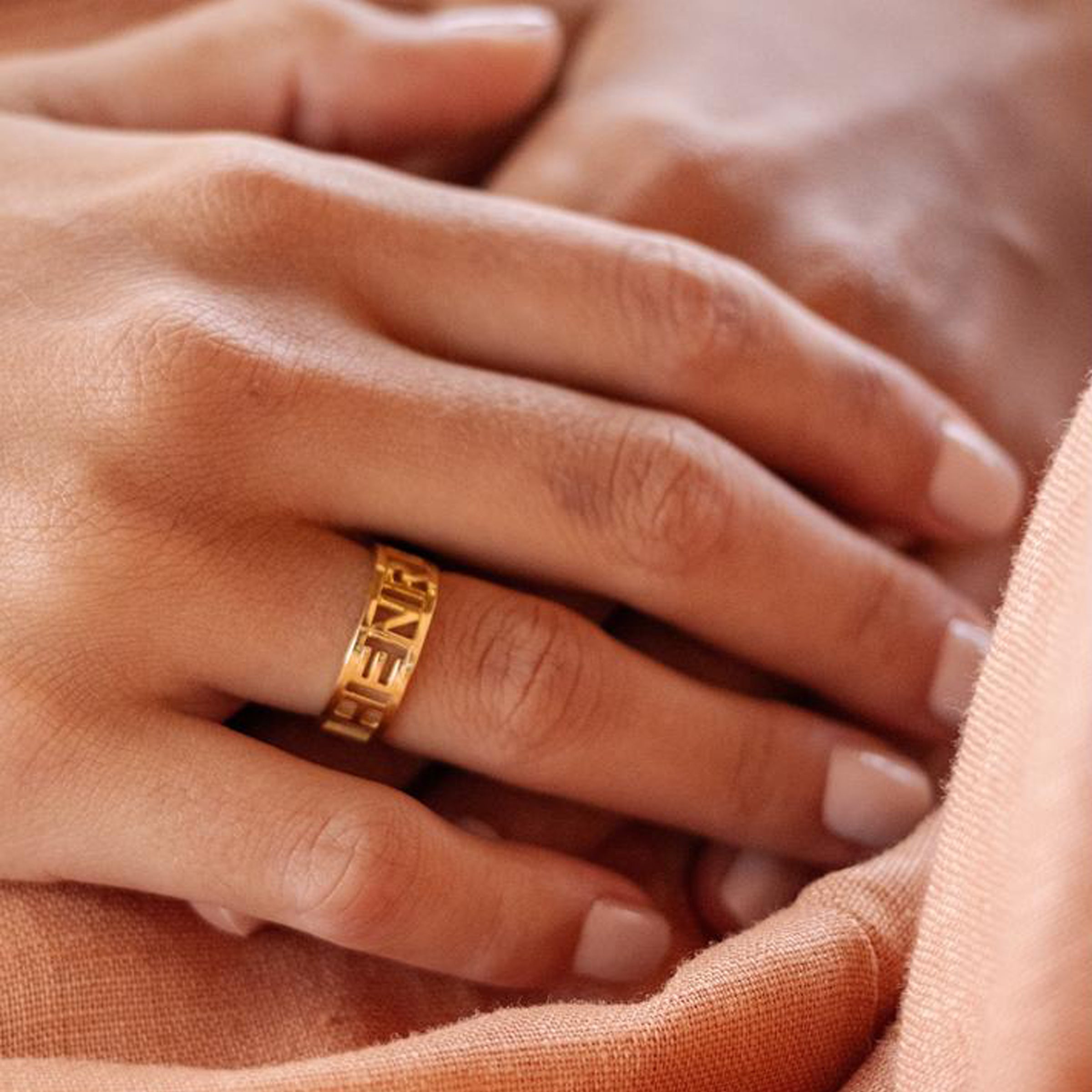 ANEL NAME – OURO 18K