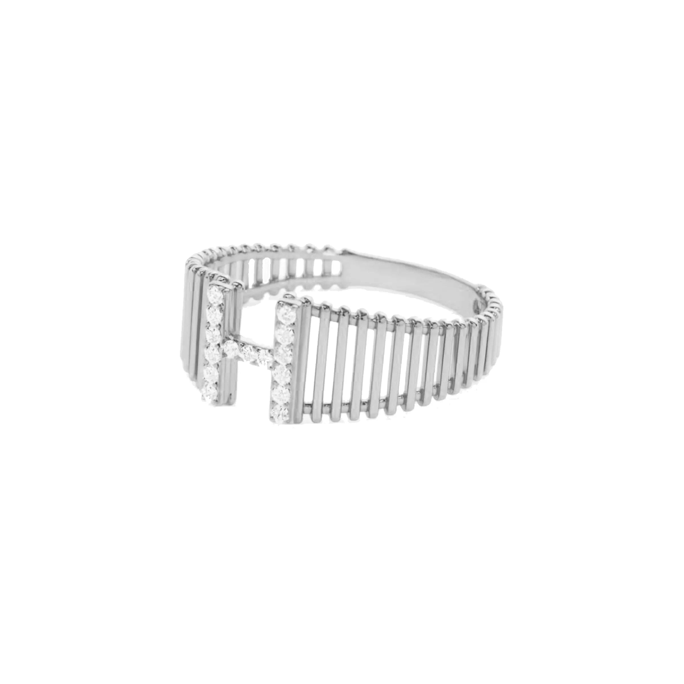 Anel Inicial personalizada – Prata 925 e safiras