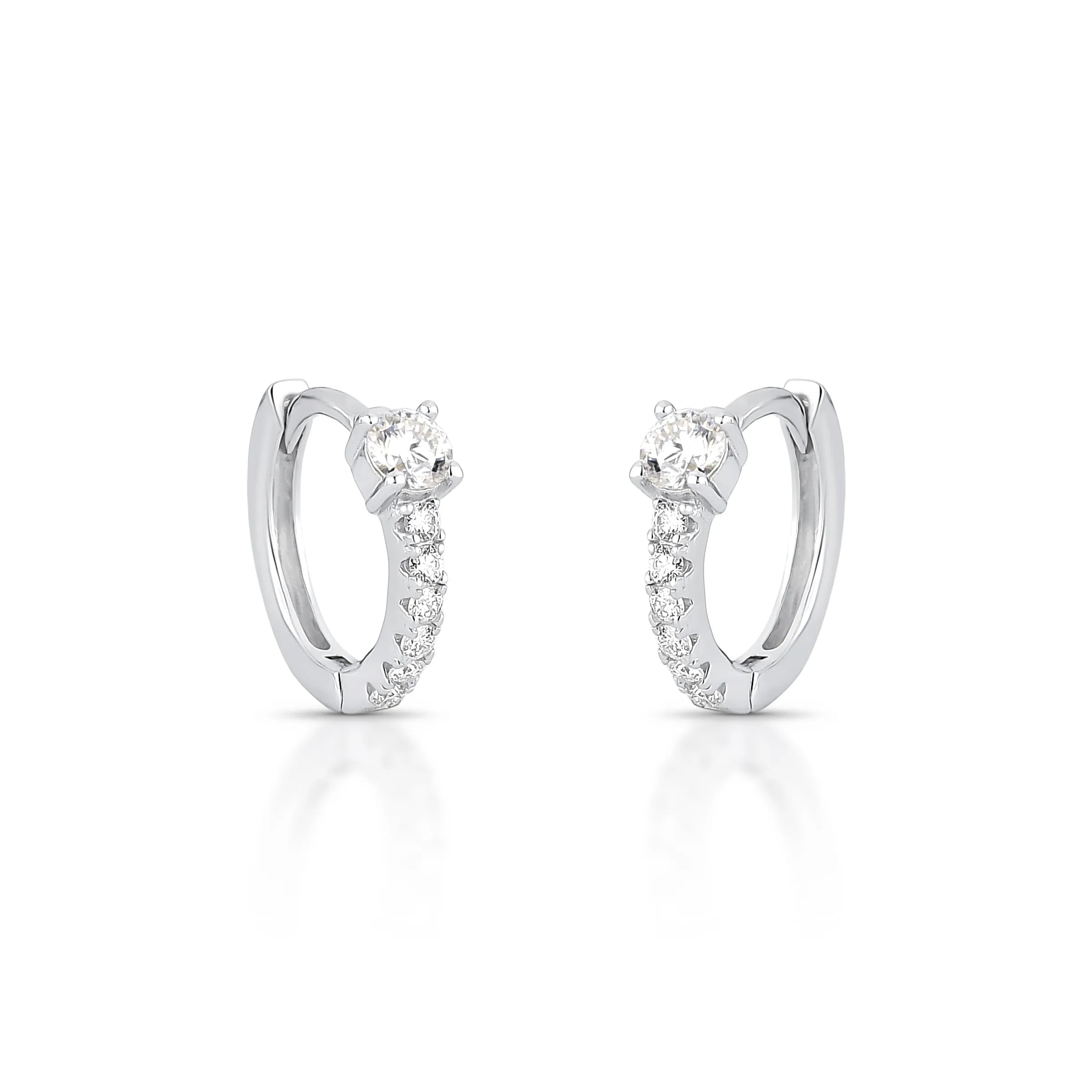 BRINCO ARGOLA CRAVEJADA COM PONTO DE LUZ - Prata 925 Marine Joias