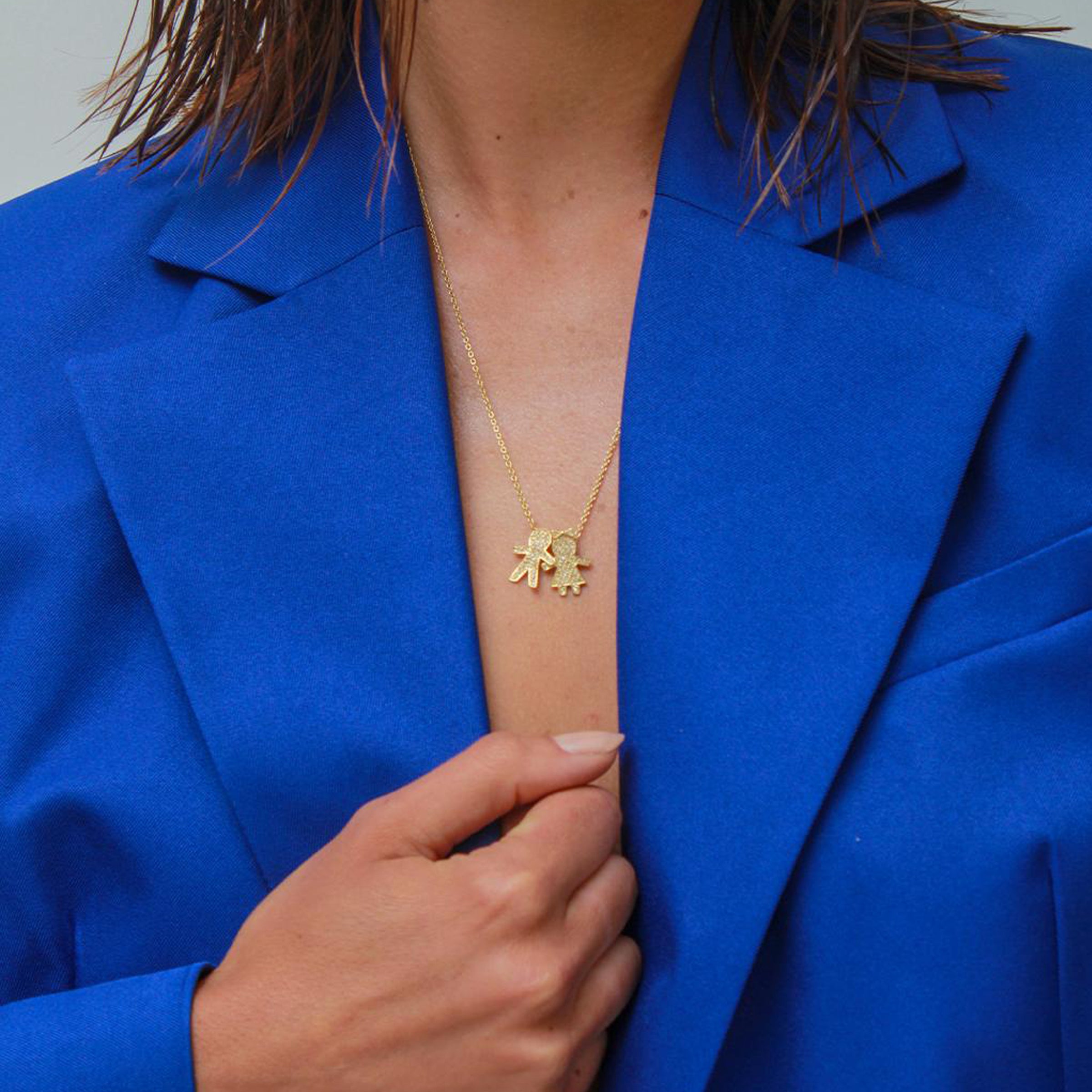 PINGENTE MENINO- OURO 18k E DIAMANTES