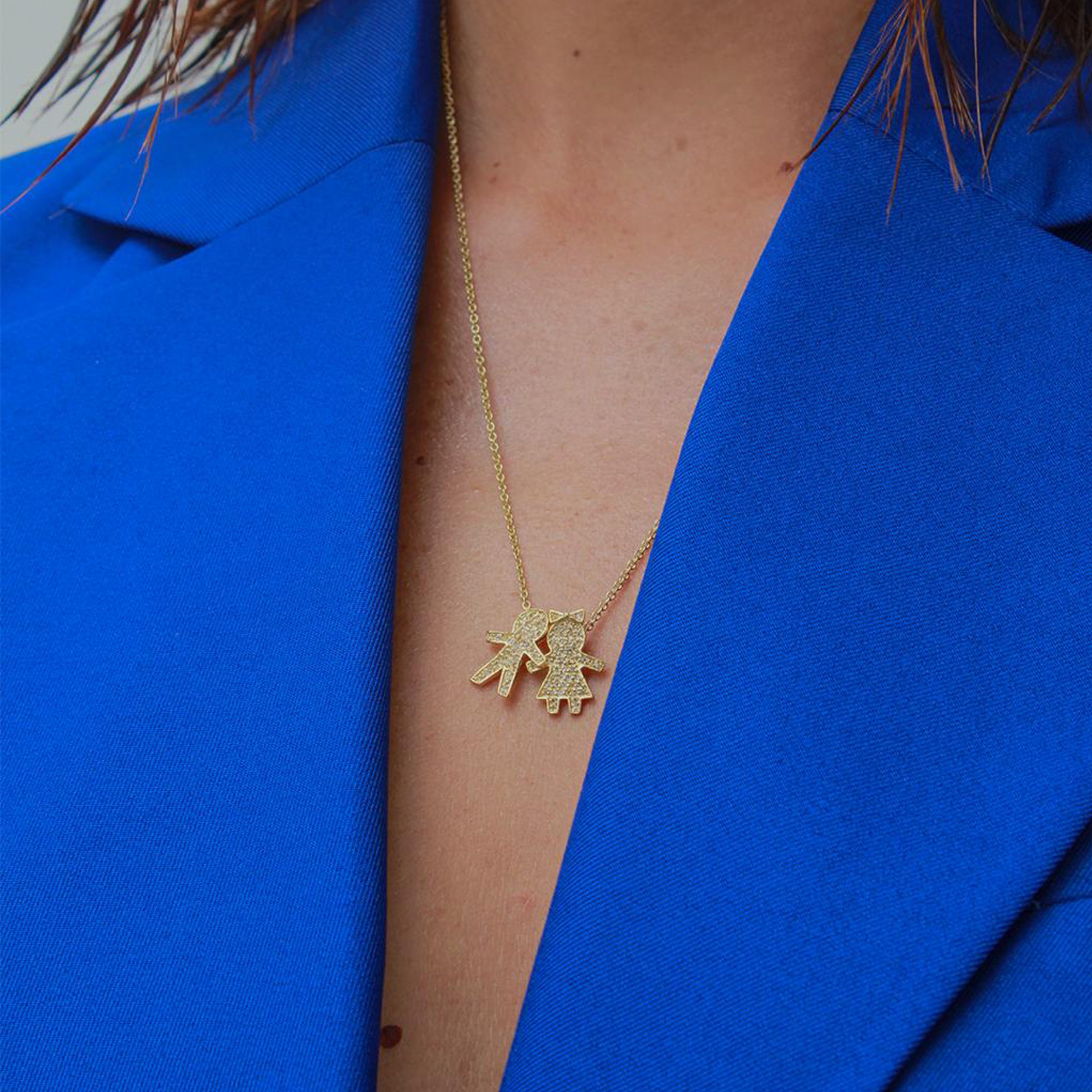 PINGENTE MENINO- OURO 18k E DIAMANTES